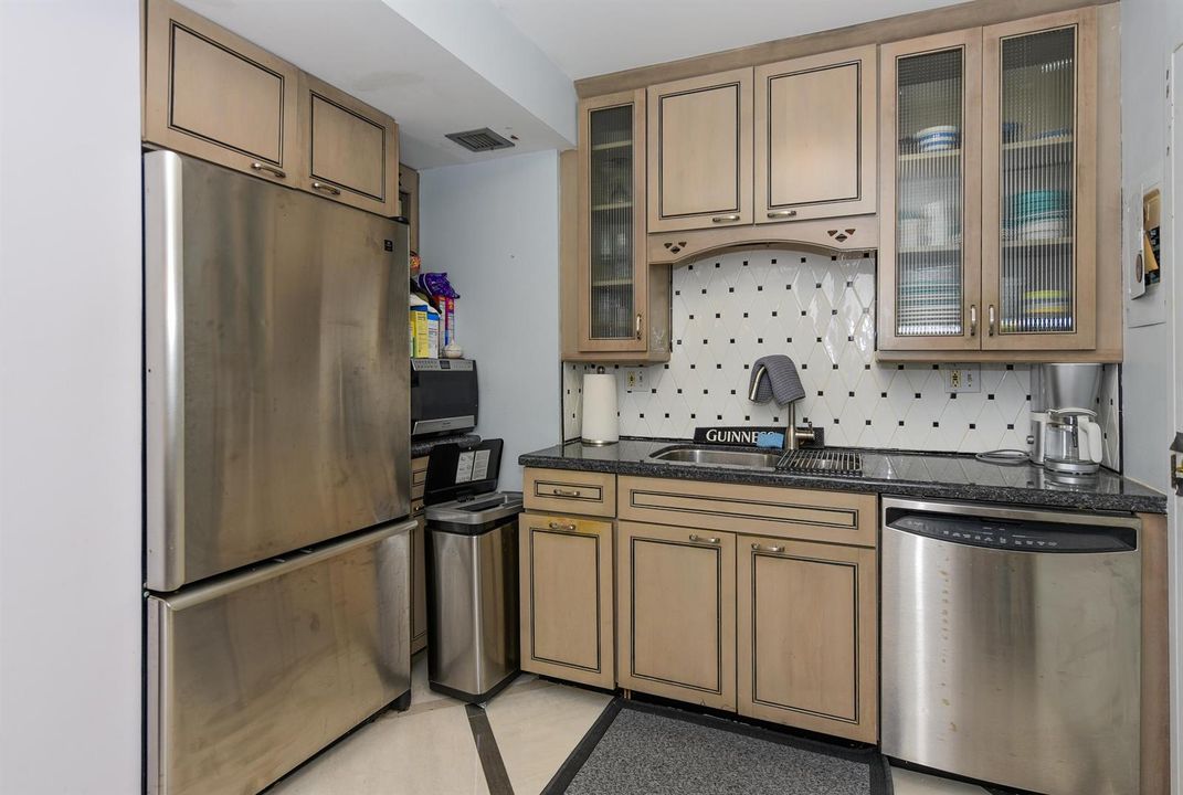 2600 N Flagler Dr Apt 803 West-print-021