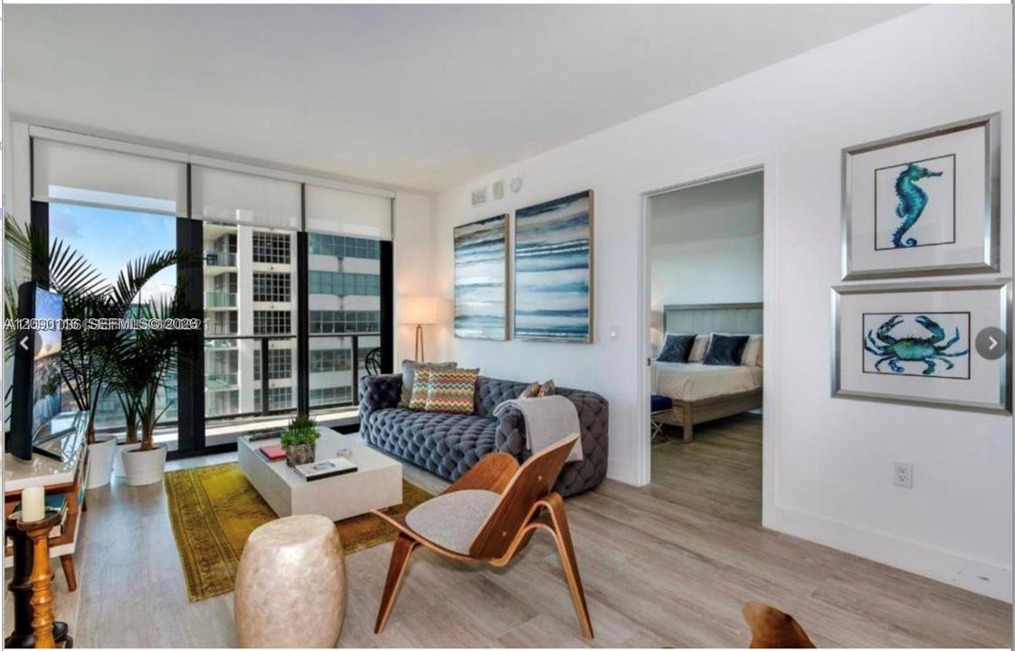 For Rent: $6,500 (2 beds, 2 baths, 1045 Square Feet)