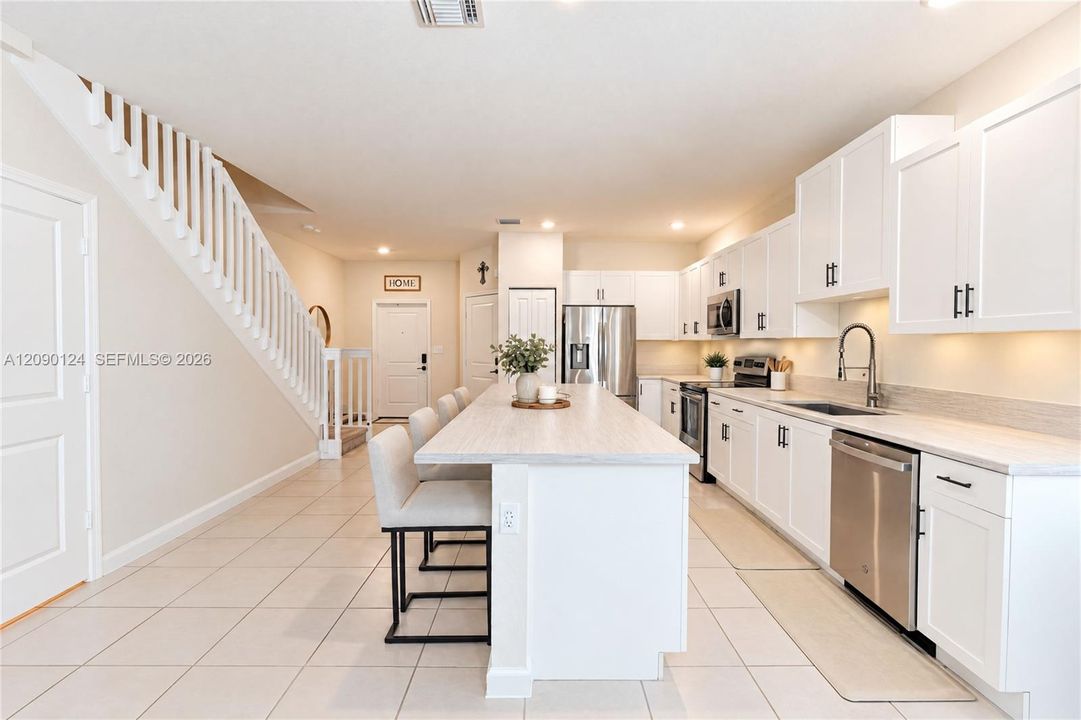 En Venta: $455,000 (3 camas, 2 baños, 1772 Pies cuadrados)