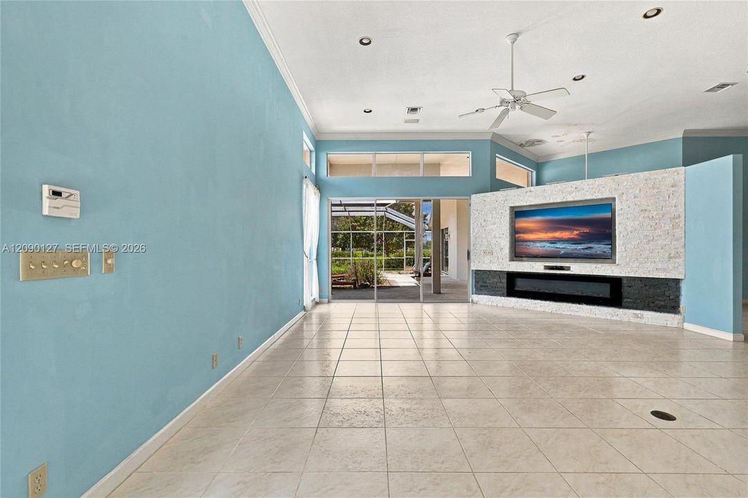 For Sale: $819,000 (4 beds, 3 baths, 2648 Square Feet)