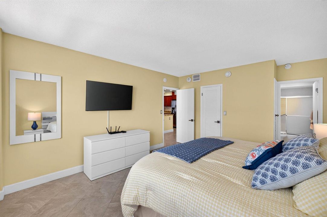 34-web-or-mls-699A8842