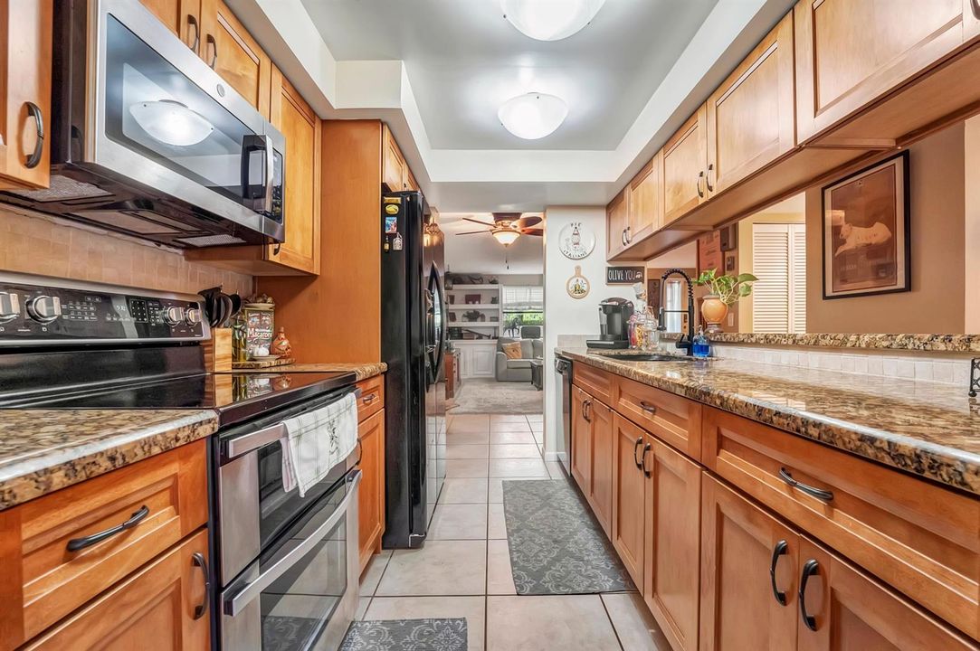 Kitchen facing LR
