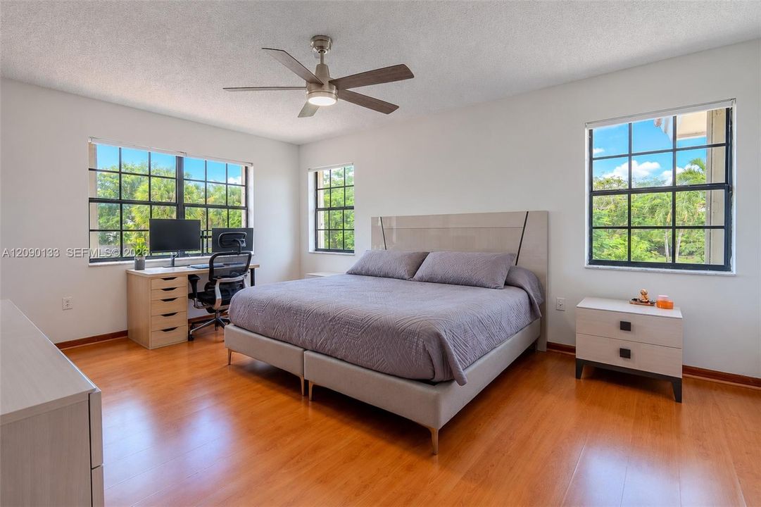 For Rent: $5,000 (4 beds, 3 baths, 2060 Square Feet)