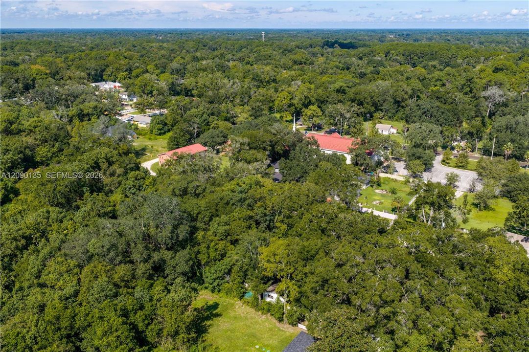 На продажу: $45,000 (0.13 acres)