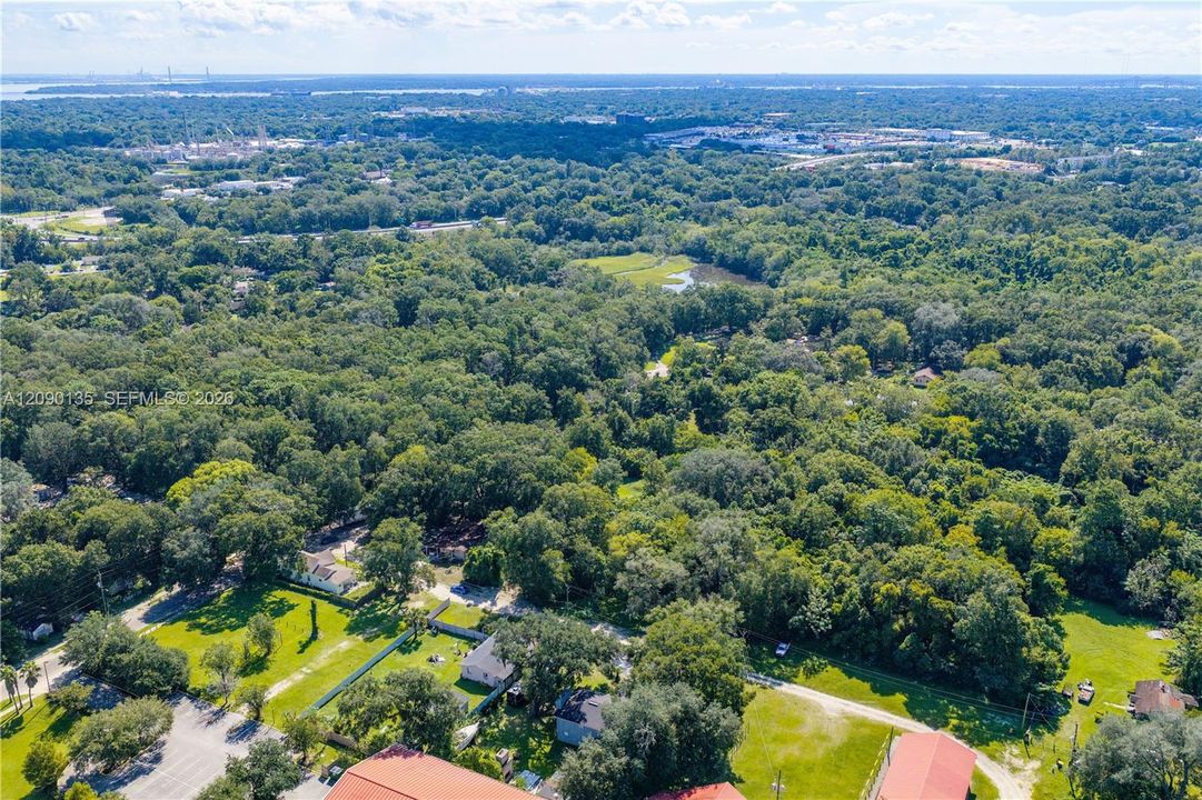 На продажу: $45,000 (0.13 acres)