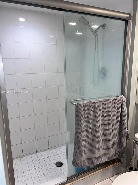 En Venta: $255,000 (2 camas, 2 baños, 1138 Pies cuadrados)