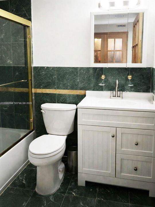 For Rent: $4,200 (2 beds, 2 baths, 1088 Square Feet)