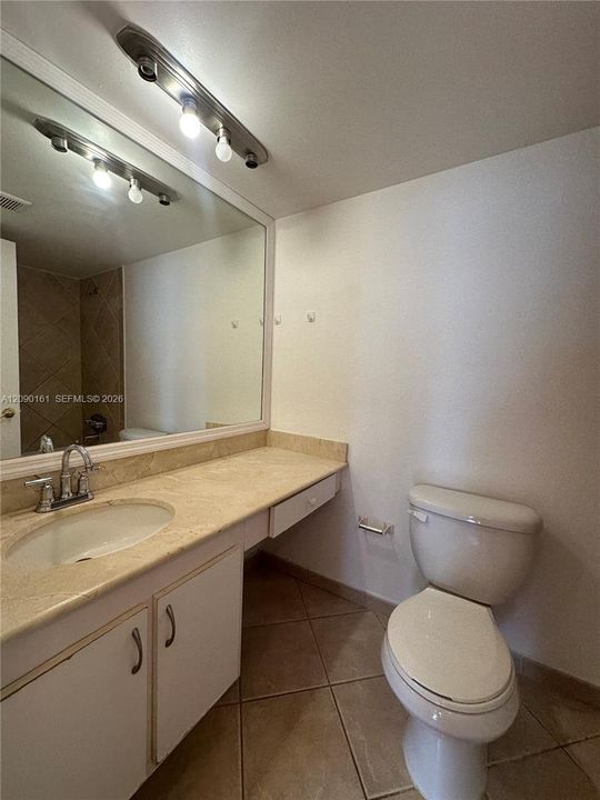 En Renta: $2,600 (1 camas, 1 baños, 910 Pies cuadrados)
