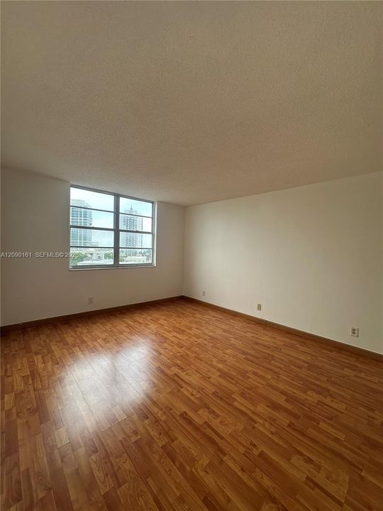 En Renta: $2,600 (1 camas, 1 baños, 910 Pies cuadrados)