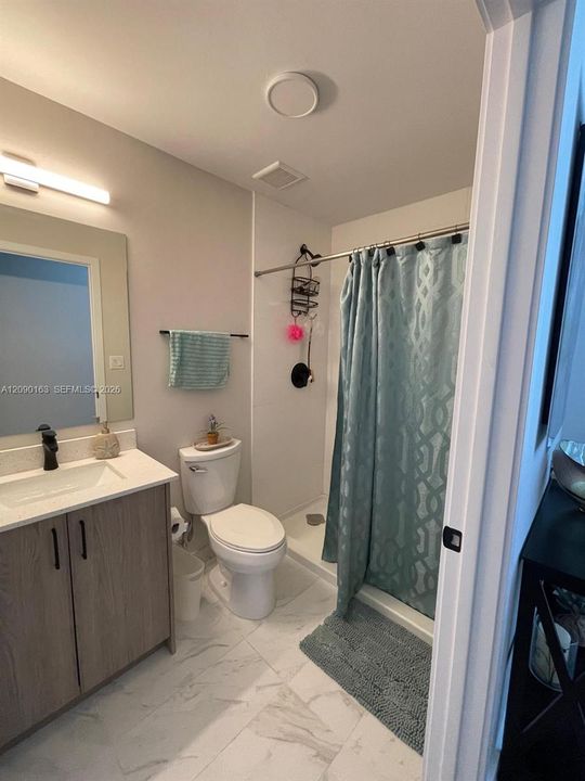 В аренду: $2,500 (3 спален, 2 ванн, 1398 Квадратных фут)