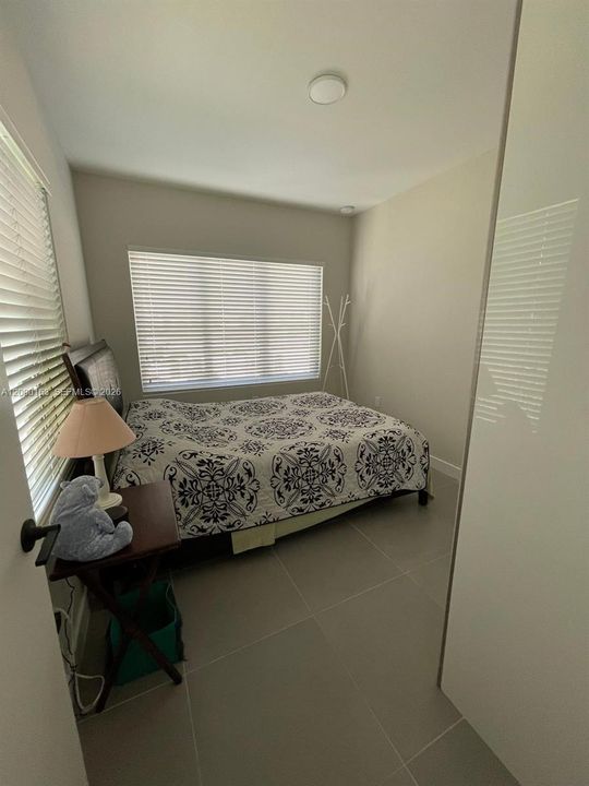 В аренду: $2,500 (3 спален, 2 ванн, 1398 Квадратных фут)