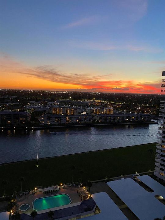 MARINA TOWER SUNRISE VIEW