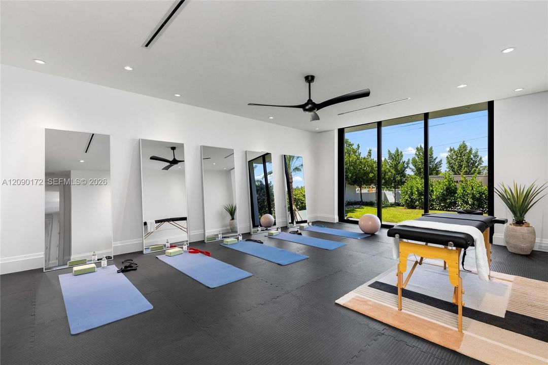 For Sale: $29,950,000 (6 beds, 7 baths, 9773 Square Feet)