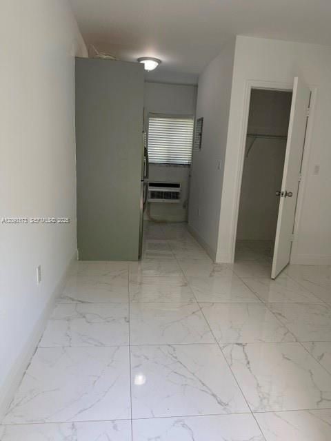 В аренду: $1,450 (1 спален, 1 ванн, 3650 Квадратных фут)