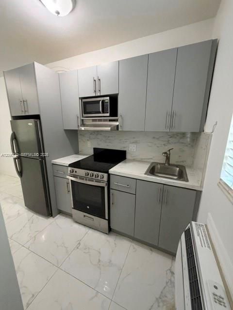 В аренду: $1,450 (1 спален, 1 ванн, 3650 Квадратных фут)