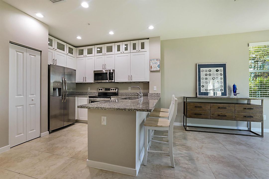 6216 SE Portofina Circle -12