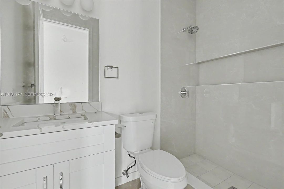 En Venta: $749,900 (4 camas, 3 baños, 2172 Pies cuadrados)