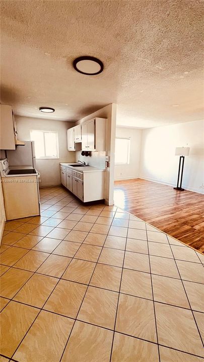 For Sale: $180,000 (1 beds, 1 baths, 540 Square Feet)