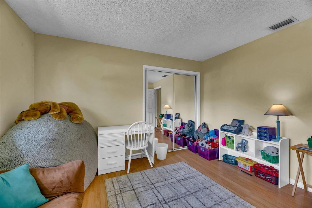 32-1991 NW 81st Ave-32