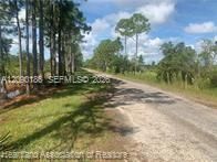 待售: $19,900 (0.77 acres)