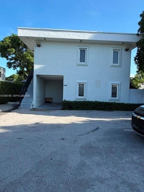 В аренду: $1,750 (1 спален, 1 ванн, 600 Квадратных фут)