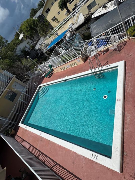 For Sale: $184,900 (2 beds, 1 baths, 670 Square Feet)