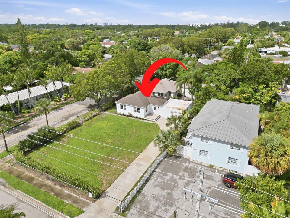 41-web-or-mls-5203_N_Flagler_Dr_Drone_08