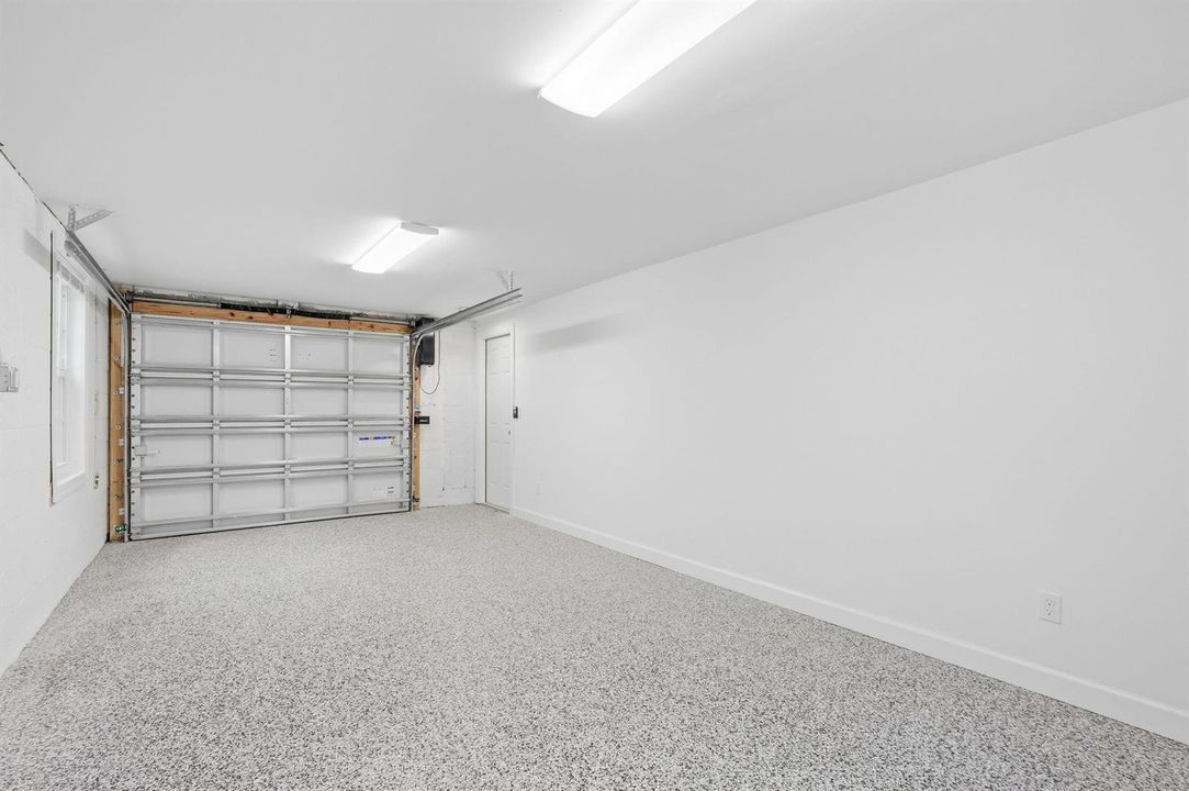 24-web-or-mls-5203_N_Flagler_Dr_07503