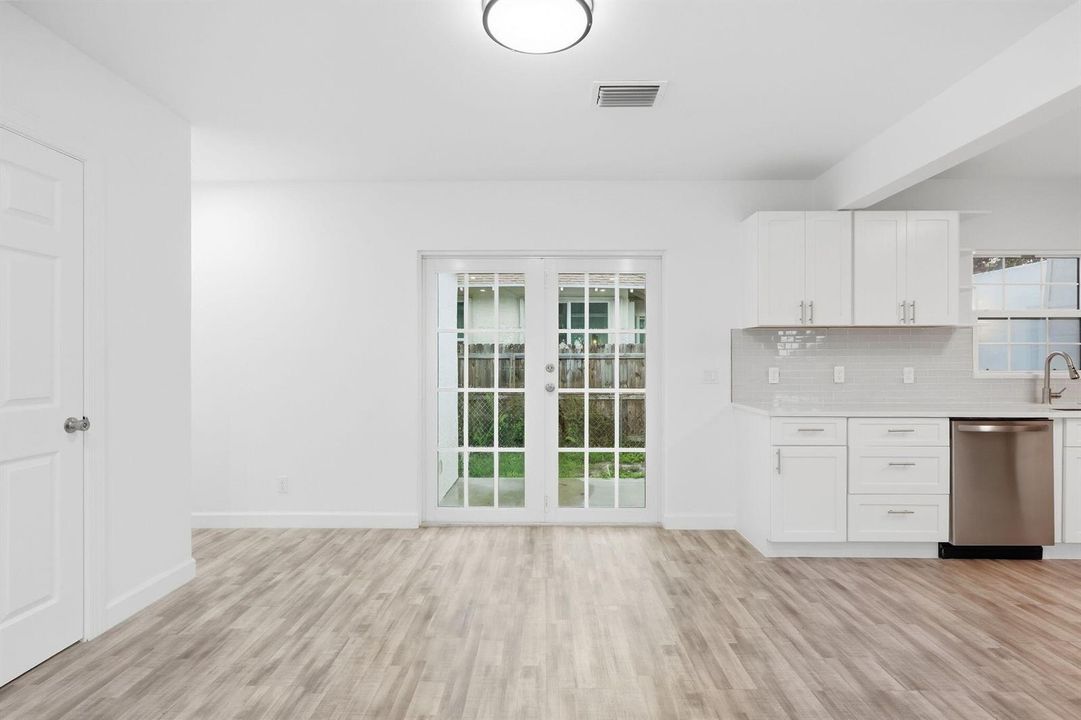 35-web-or-mls-5203_N_Flagler_Dr_07560