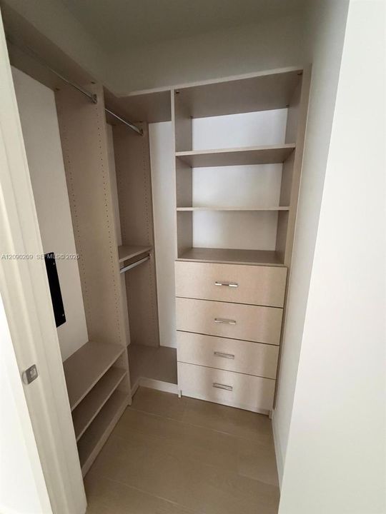 En Renta: $7,200 (2 camas, 2 baños, 1301 Pies cuadrados)