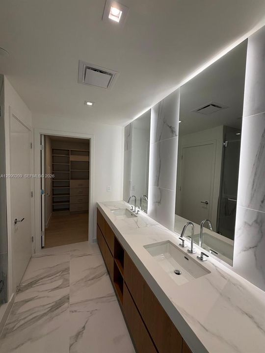 En Renta: $7,200 (2 camas, 2 baños, 1301 Pies cuadrados)