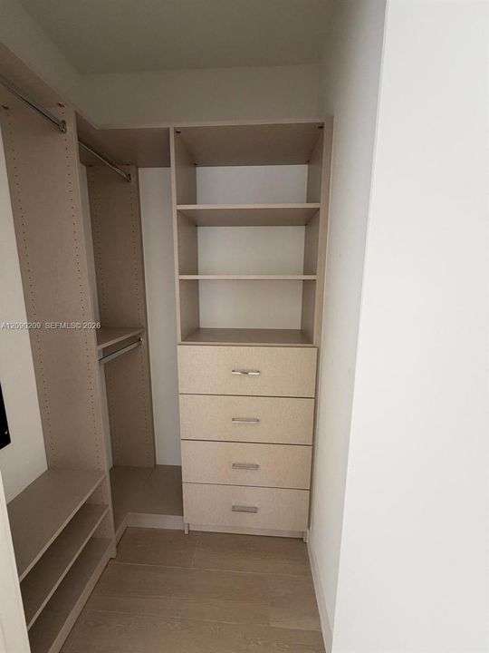 En Renta: $7,200 (2 camas, 2 baños, 1301 Pies cuadrados)