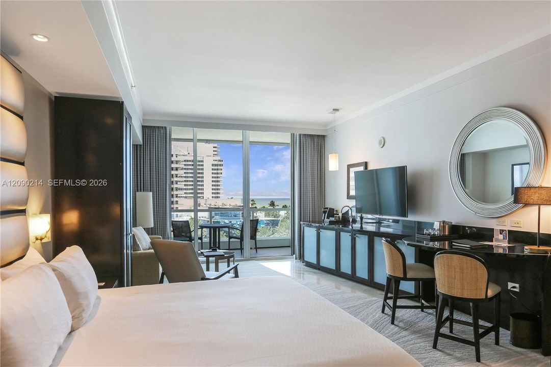 2nd bedroom - 506