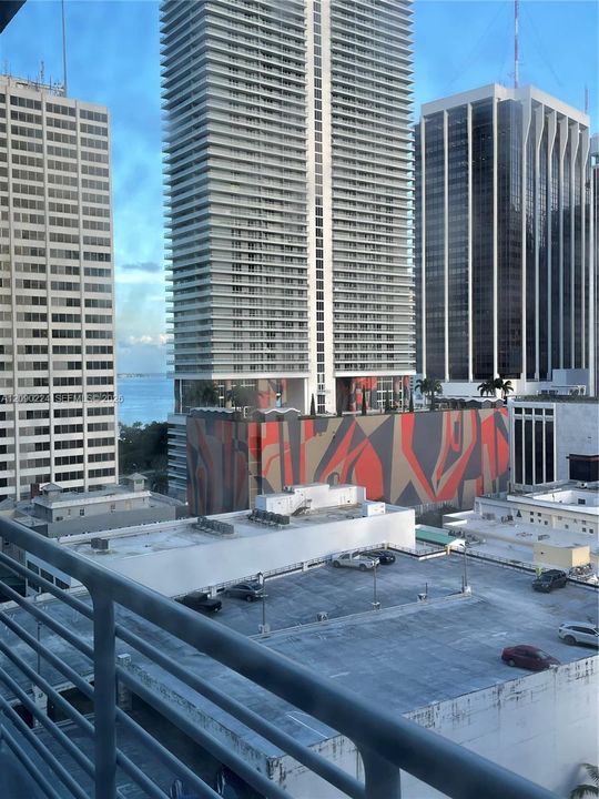 For Rent: $3,300 (2 beds, 2 baths, 1010 Square Feet)