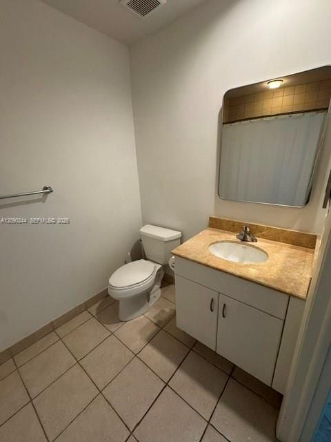 For Rent: $5,100 (2 beds, 2 baths, 1280 Square Feet)