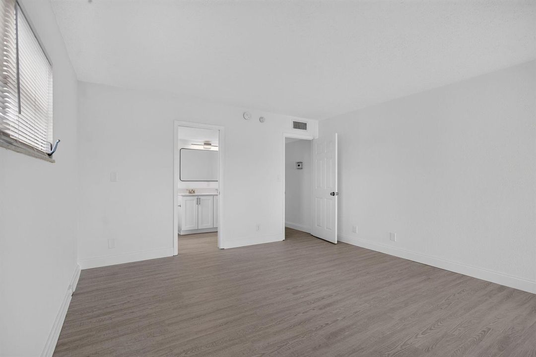 25-web-or-mls-2802-9292