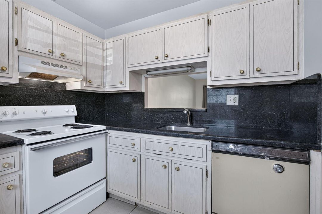 5-web-or-mls-5181-0506
