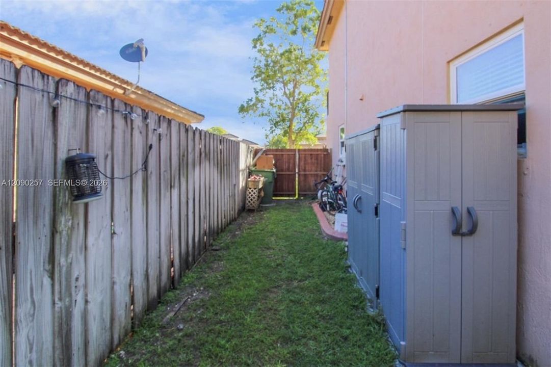 For Sale: $560,000 (4 beds, 2 baths, 2056 Square Feet)
