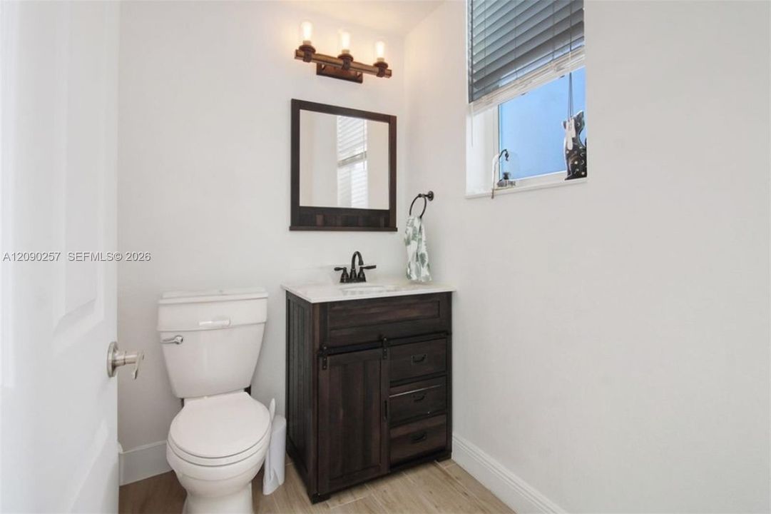 For Sale: $560,000 (4 beds, 2 baths, 2056 Square Feet)