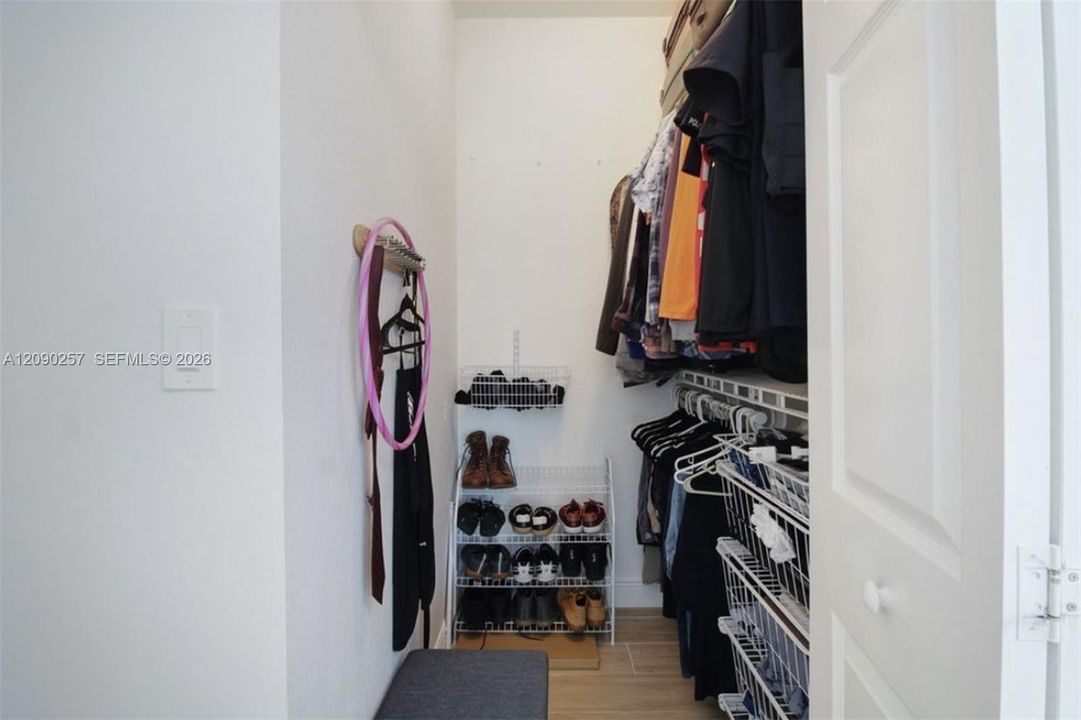 For Sale: $560,000 (4 beds, 2 baths, 2056 Square Feet)