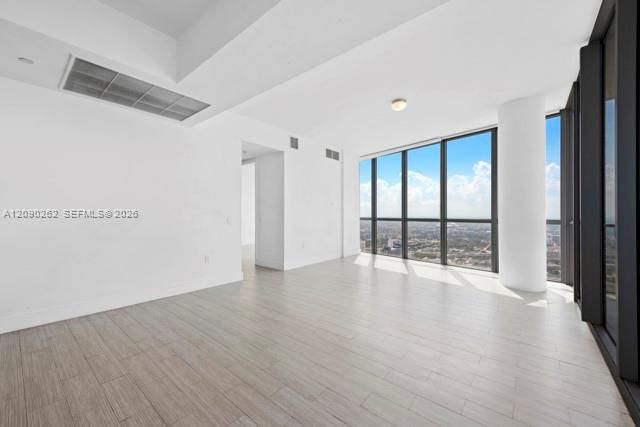 For Rent: $7,000 (2 beds, 2 baths, 1647 Square Feet)