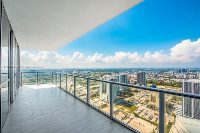 For Rent: $7,000 (2 beds, 2 baths, 1647 Square Feet)