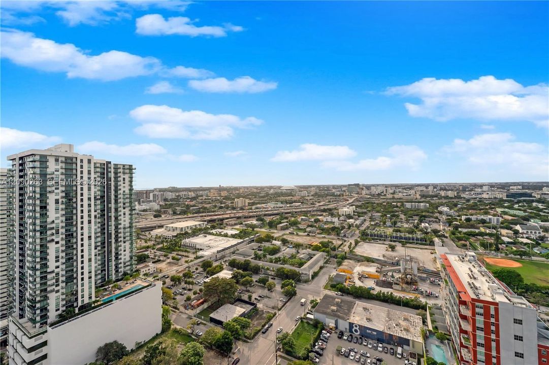 En Venta: $539,000 (2 camas, 2 baños, 1018 Pies cuadrados)
