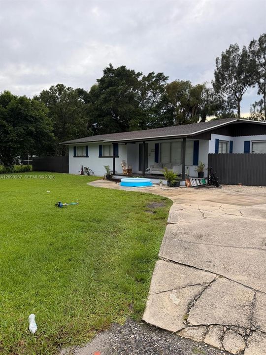 En Venta: $450,000 (4 camas, 3 baños, 1074 Pies cuadrados)