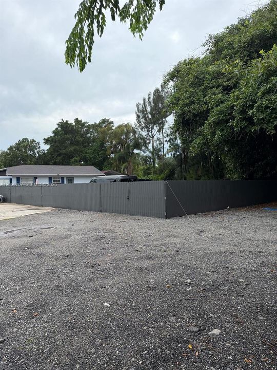 En Venta: $450,000 (4 camas, 3 baños, 1074 Pies cuadrados)