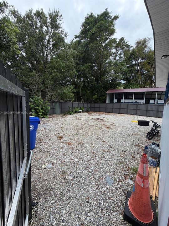 En Venta: $450,000 (4 camas, 3 baños, 1074 Pies cuadrados)