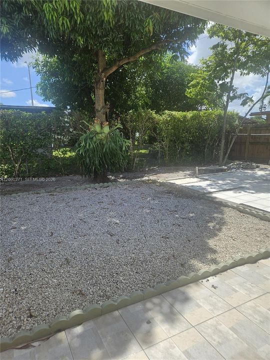 En Venta: $680,000 (5 camas, 2 baños, 1770 Pies cuadrados)