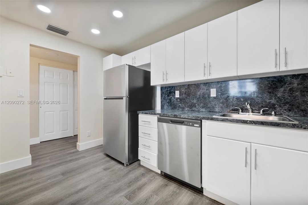 En Venta: $314,900 (1 camas, 1 baños, 1005 Pies cuadrados)