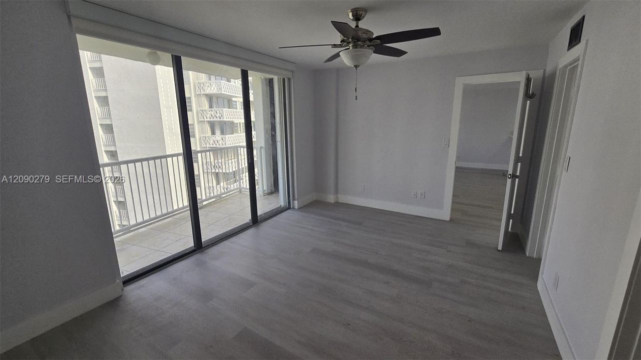 В аренду: $2,800 (1 спален, 1 ванн, 750 Квадратных фут)