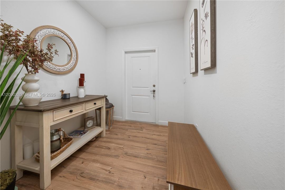 En Venta: $499,900 (3 camas, 2 baños, 1872 Pies cuadrados)